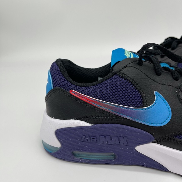 WMNS Nike Air Max Excee - Picture 3 of 10